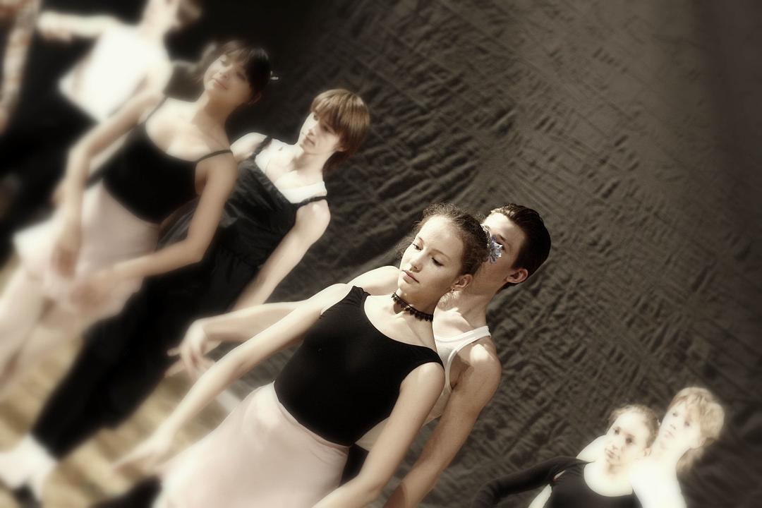 《跳芭蕾舞的男孩》剧照第30张图片 《跳芭蕾舞的男孩》剧照第30张图片