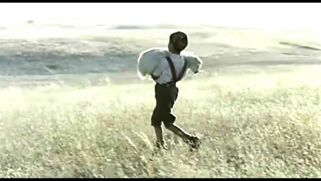 《给斯大林的礼物》海报第20张图片 《给斯大林的礼物》海报第20张图片