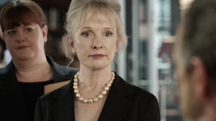 《菜鸟间谍第二季》海报第49张图片 《菜鸟间谍第二季》海报第49张图片