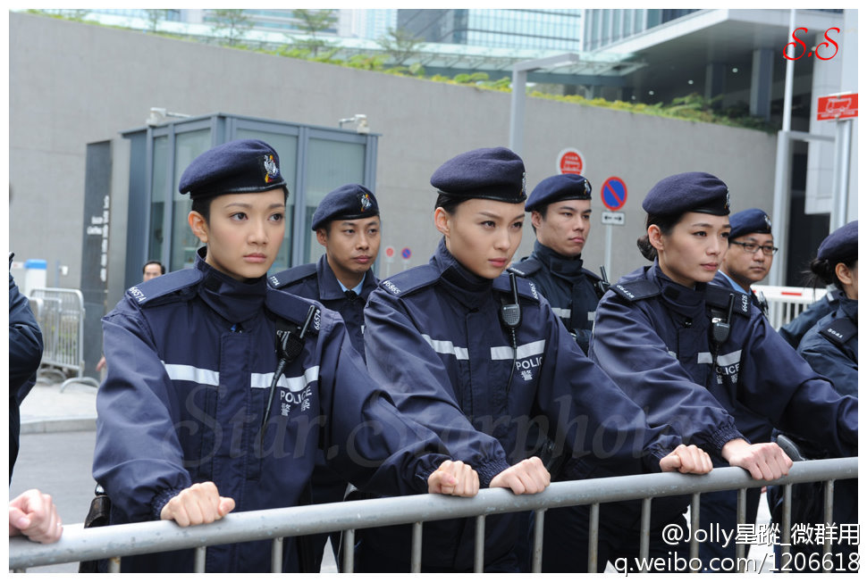 《女警爱作战》海报第21张图片 《女警爱作战》海报第21张图片