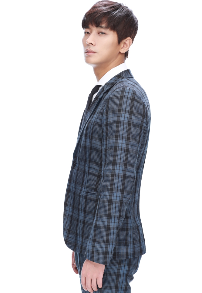 《假面》海报第47张图片 《假面》海报第47张图片