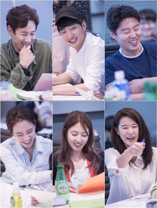 《这周,妻子要劈腿了》剧照第23张图片 《这周,妻子要劈腿了》剧照第23张图片