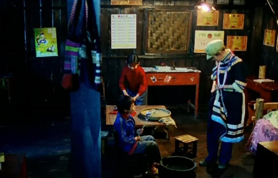 《走路上学》海报第35张图片 《走路上学》海报第35张图片