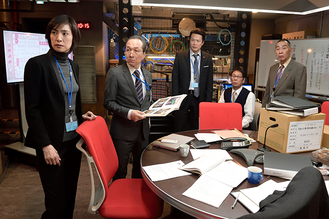 《紧急审讯室2》海报第6张图片 《紧急审讯室2》海报第6张图片