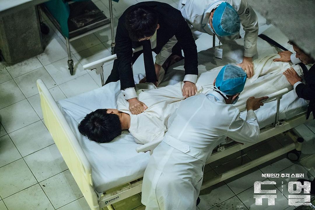 《决斗》剧照第37张图片 《决斗》剧照第37张图片