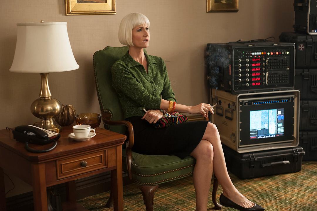 《双峰》剧照第42张图片 《双峰》剧照第42张图片