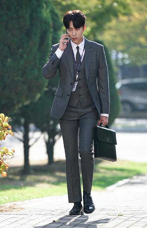 《魔女的法庭》剧照第27张图片 《魔女的法庭》剧照第27张图片