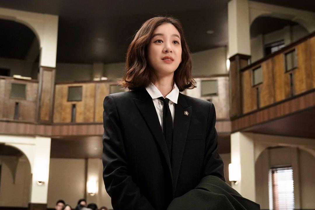 《魔女的法庭》剧照第53张图片 《魔女的法庭》剧照第53张图片