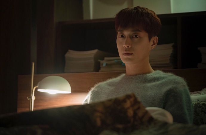 《广播罗曼史》海报第35张图片 《广播罗曼史》海报第35张图片