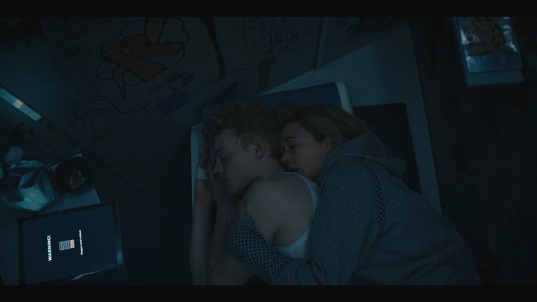 《惨雨第一季》海报第54张图片 《惨雨第一季》海报第54张图片