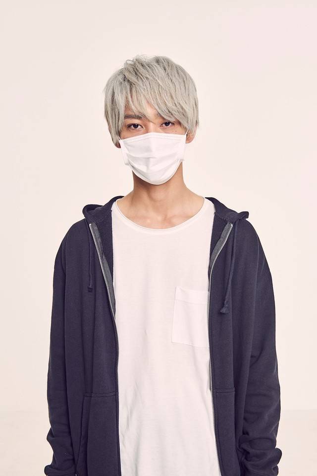 《幸色的一居室》海报第2张图片 《幸色的一居室》海报第2张图片