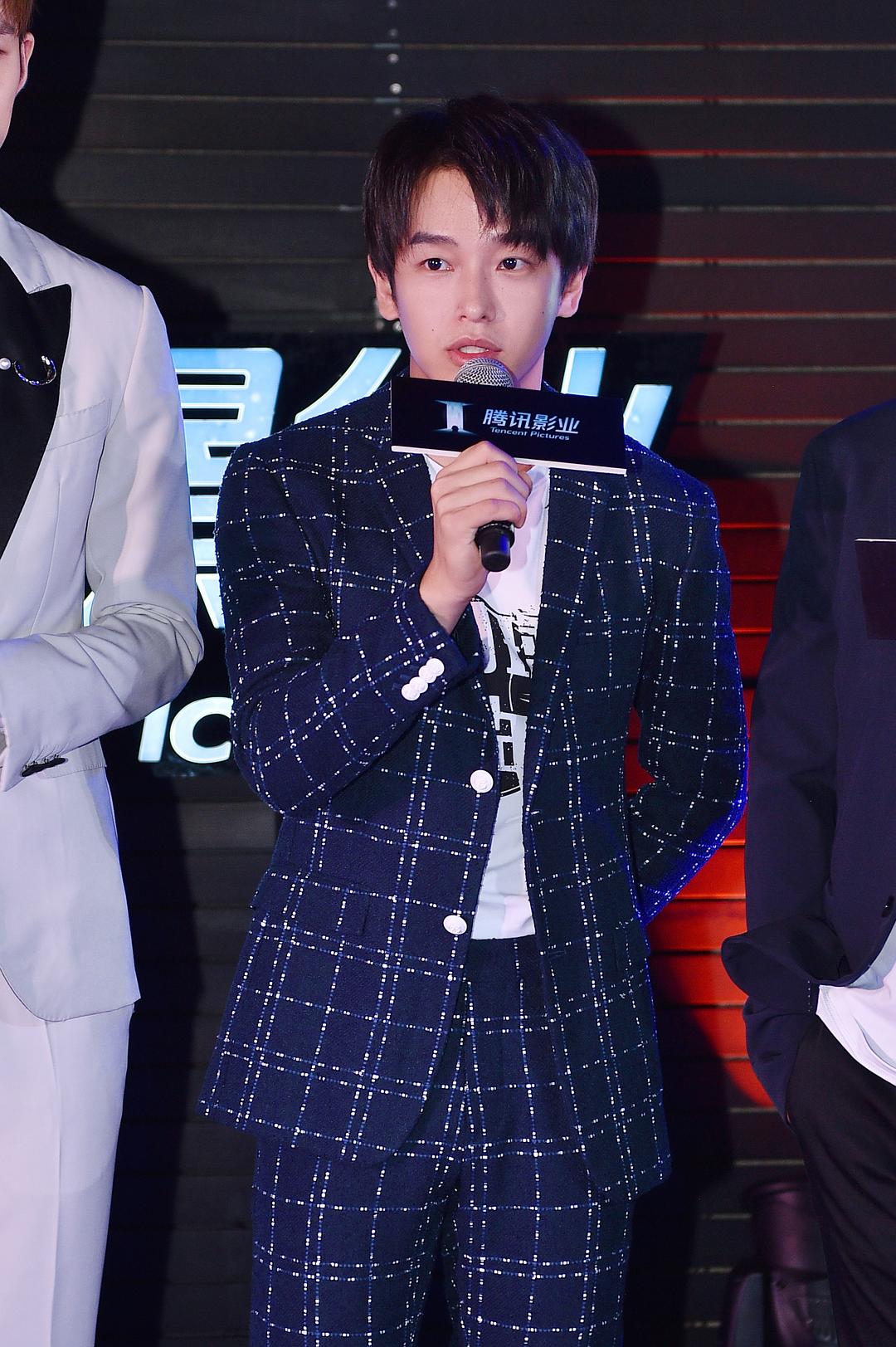 《奋斗吧,少年!》海报第50张图片 《奋斗吧,少年!》海报第50张图片