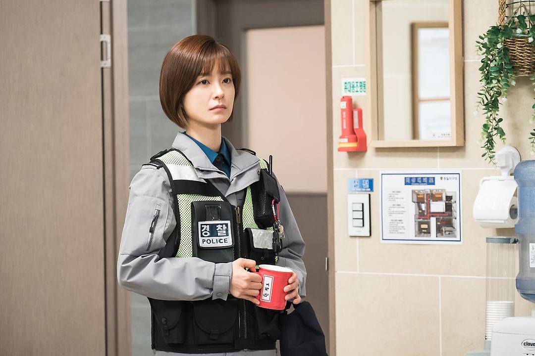 《Live》海报第56张图片 《Live》海报第56张图片