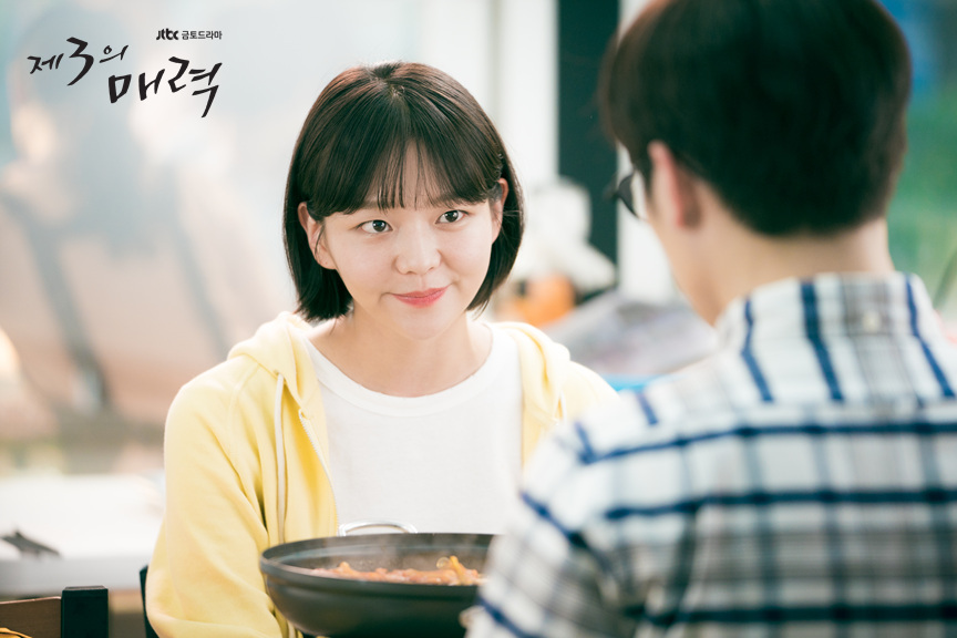 《第三种魅力》剧照第13张图片 《第三种魅力》剧照第13张图片