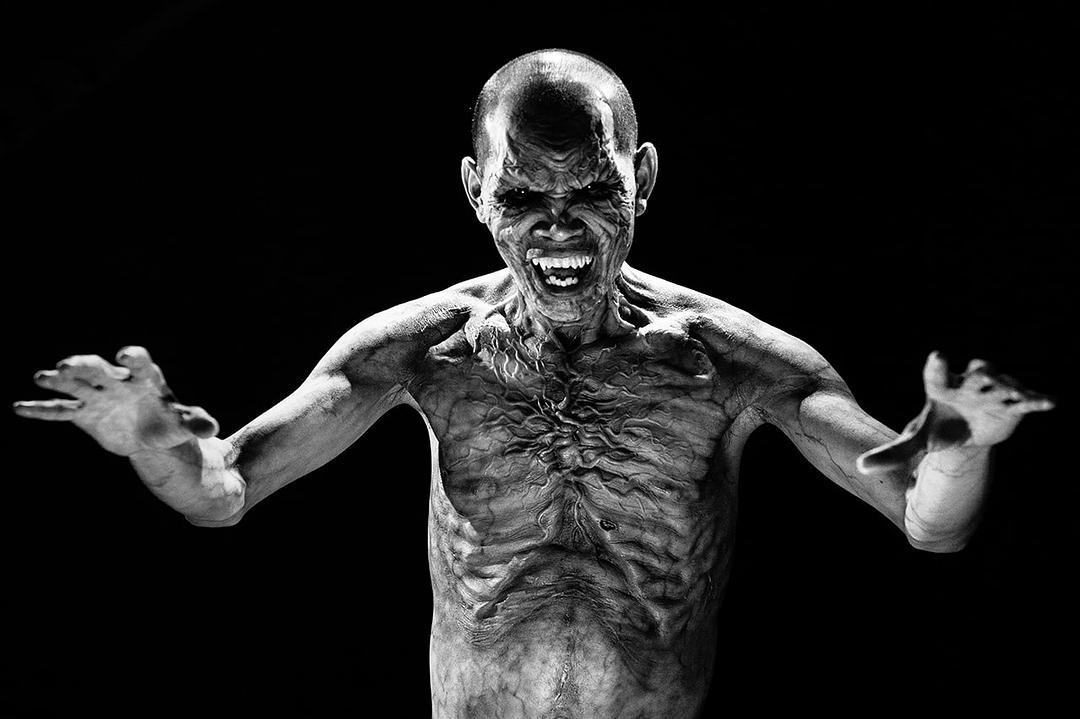 《亚洲怪谈》海报