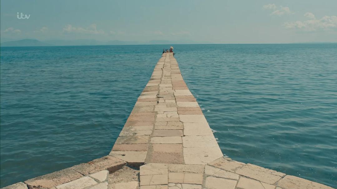 《德雷尔一家第四季》剧照第57张图片 《德雷尔一家第四季》剧照第57张图片