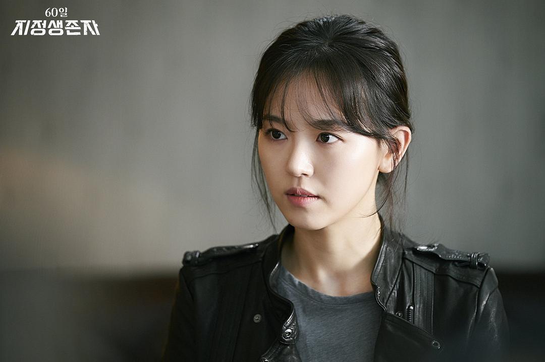 《60天,指定幸存者》剧照第13张图片 《60天,指定幸存者》剧照第13张图片