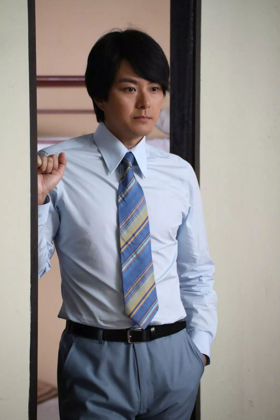 《黄金有罪》剧照第25张图片 《黄金有罪》剧照第25张图片