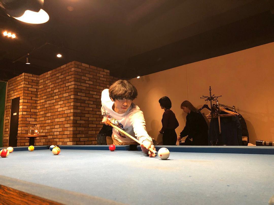 《只在想死的夜晚》海报第28张图片 《只在想死的夜晚》海报第28张图片