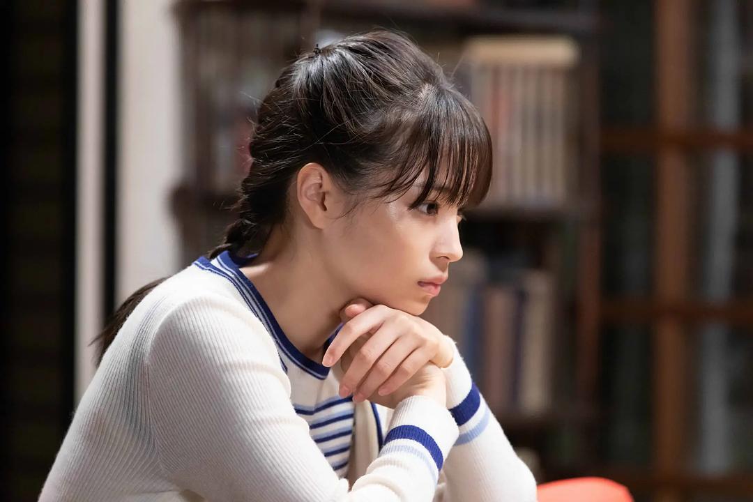 《夏空》海报第43张图片 《夏空》海报第43张图片