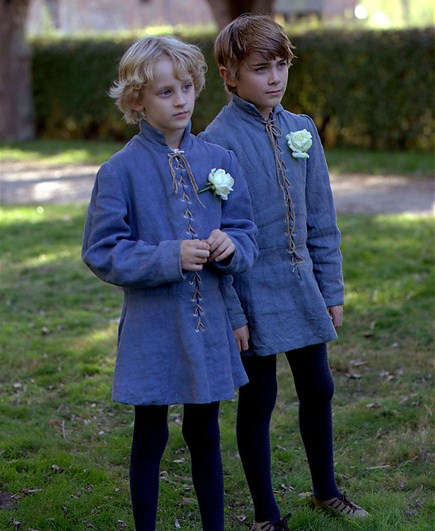 《白王后》海报第2张图片 《白王后》海报第2张图片