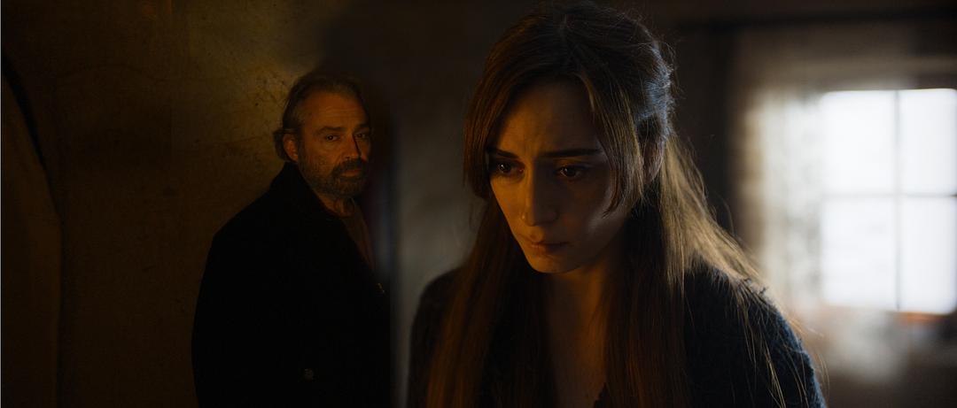 《冬眠》海报第30张图片 《冬眠》海报第30张图片