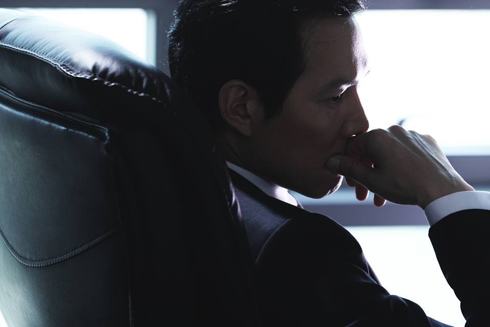 《新世界》海报