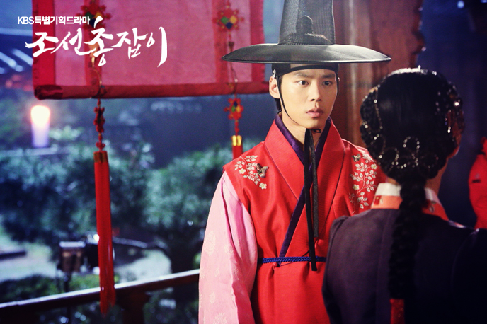 《朝鲜神枪手》剧照第5张图片 《朝鲜神枪手》剧照第5张图片