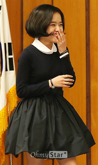 《雪路》海报第29张图片 《雪路》海报第29张图片