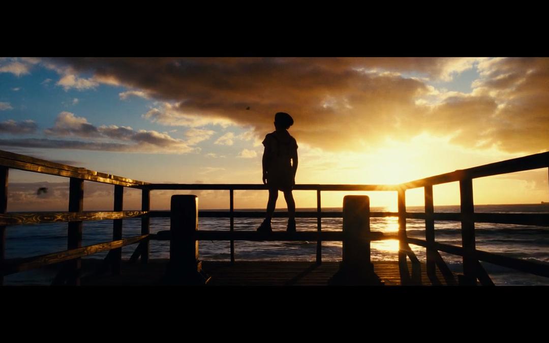 《小男孩》海报第26张图片 《小男孩》海报第26张图片