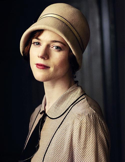 《唐顿庄园第六季》剧照