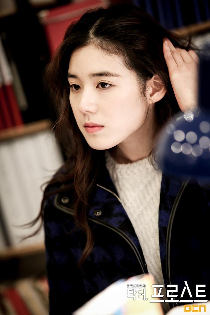 《弗罗斯特医生》剧照