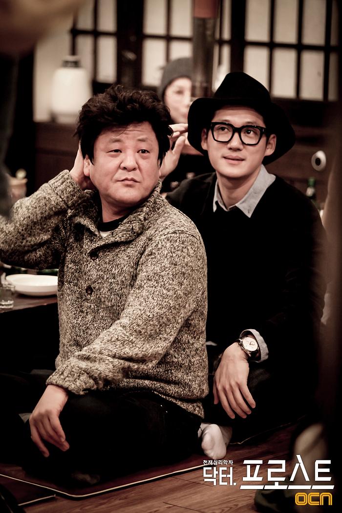 《弗罗斯特医生》剧照第17张图片 《弗罗斯特医生》剧照第17张图片