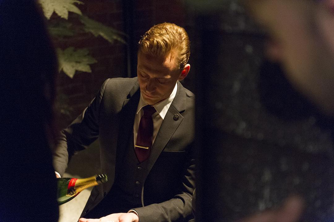 《夜班经理第一季》剧照第23张图片 《夜班经理第一季》剧照第23张图片