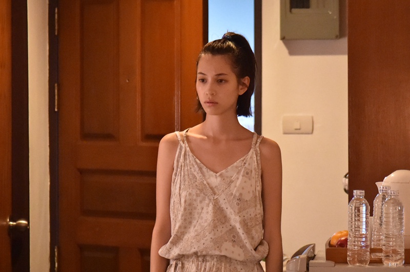 《谎言的战争》海报第11张图片 《谎言的战争》海报第11张图片