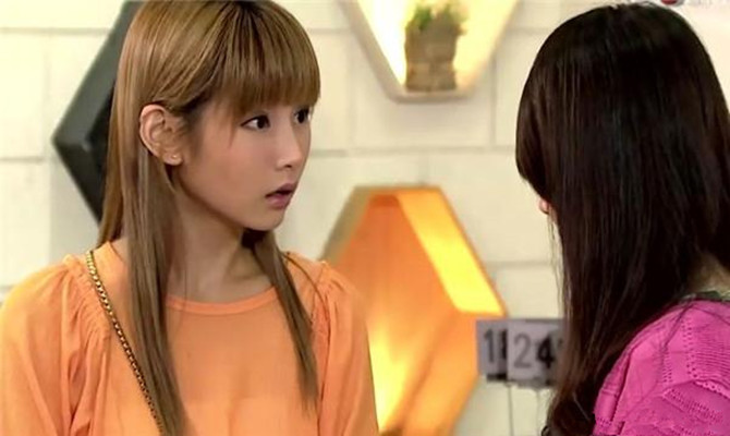 《八时入席》剧照第21张图片 《八时入席》剧照第21张图片