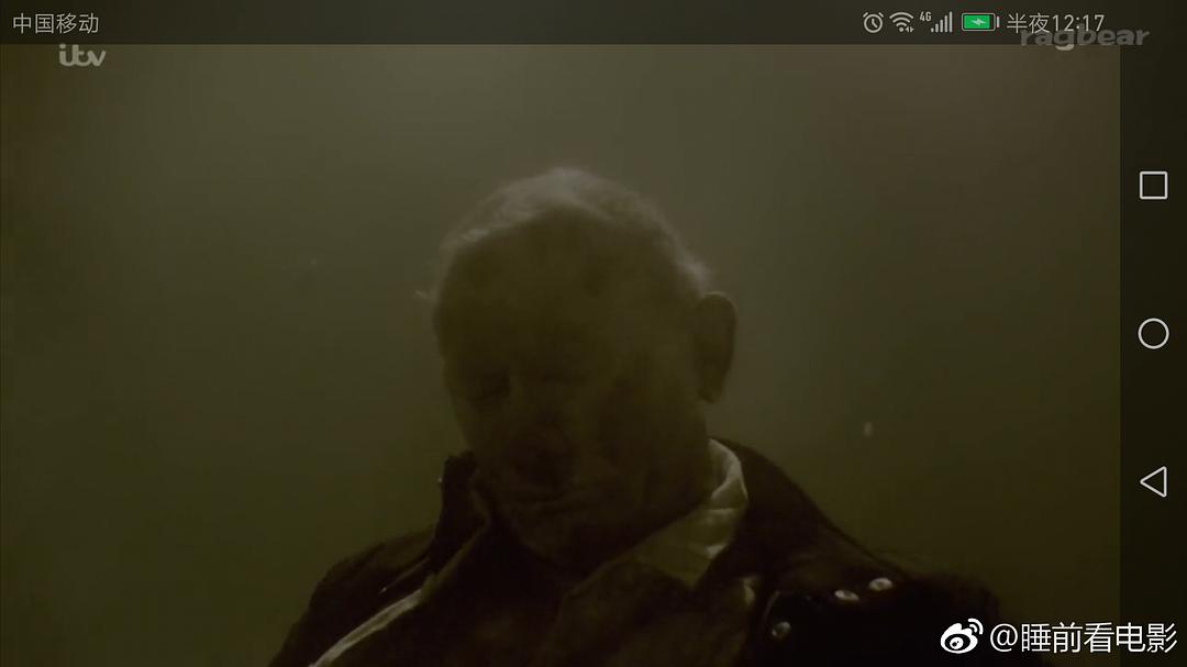 《尼斯湖谜案》剧照第24张图片 《尼斯湖谜案》剧照第24张图片