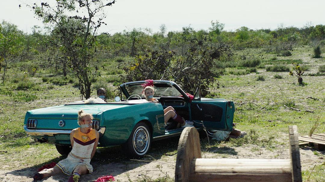 《血路狂飙》海报第41张图片 《血路狂飙》海报第41张图片