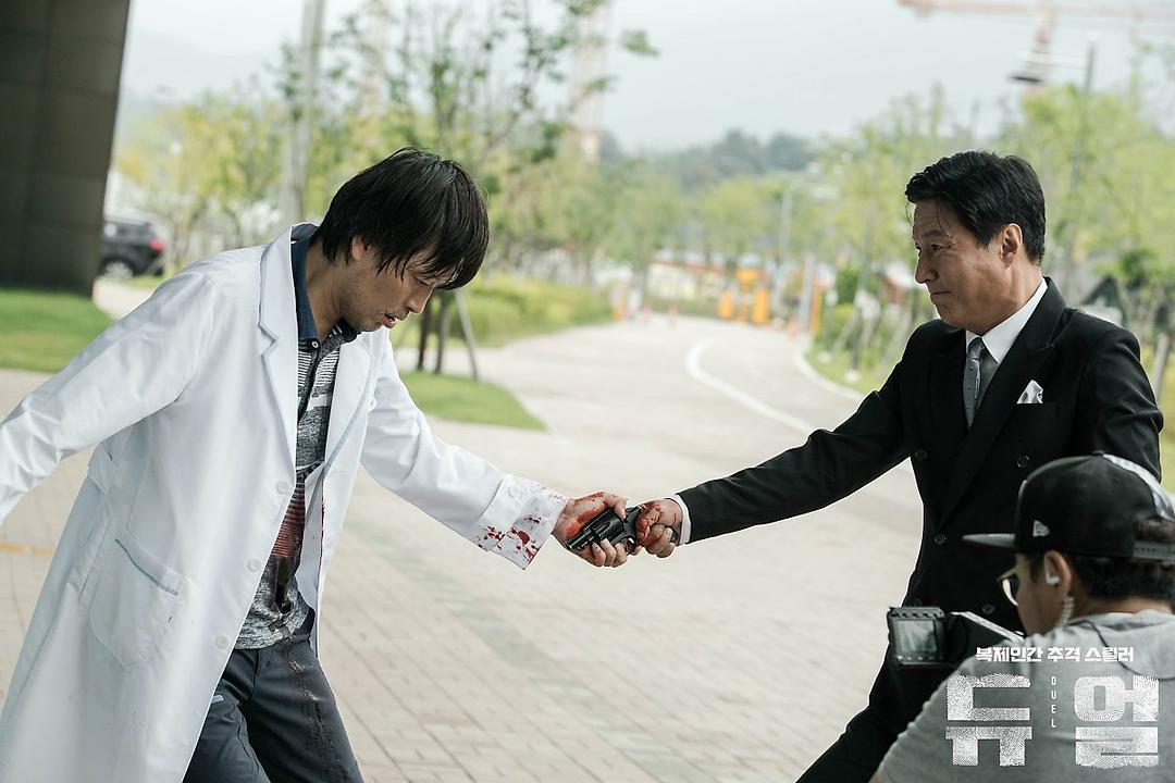 《决斗》剧照第47张图片 《决斗》剧照第47张图片