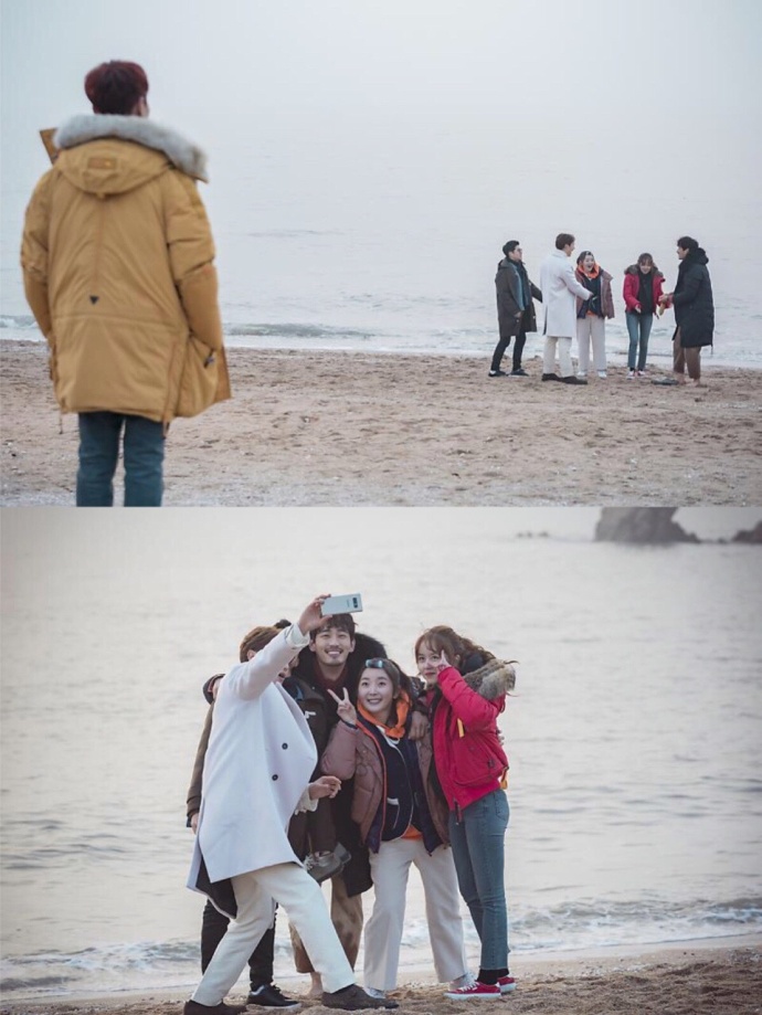 《广播罗曼史》海报第13张图片 《广播罗曼史》海报第13张图片