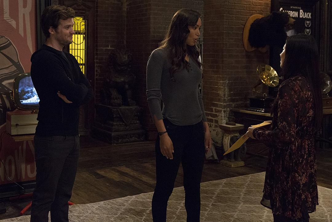 《真伪莫辨》海报第38张图片 《真伪莫辨》海报第38张图片