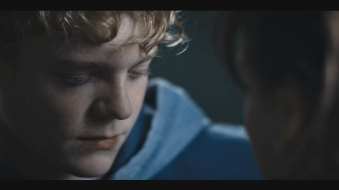 《惨雨第一季》海报第27张图片 《惨雨第一季》海报第27张图片