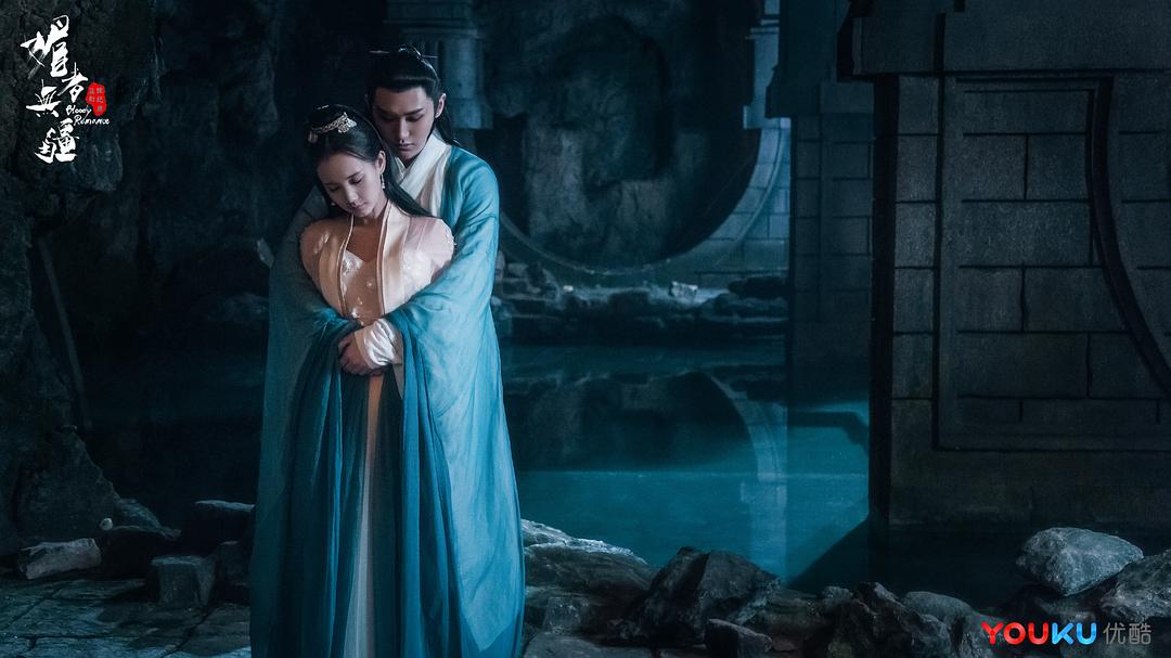 《媚者无疆》海报第36张图片 《媚者无疆》海报第36张图片