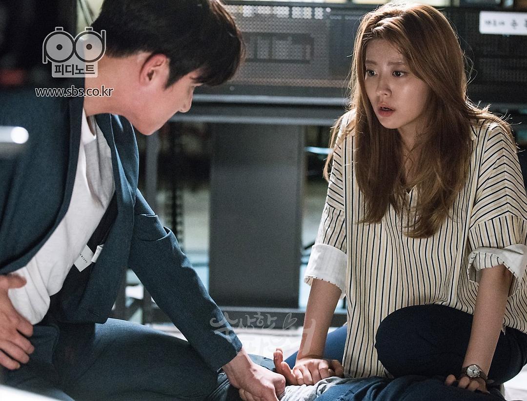 《奇怪的搭档》剧照第14张图片 《奇怪的搭档》剧照第14张图片