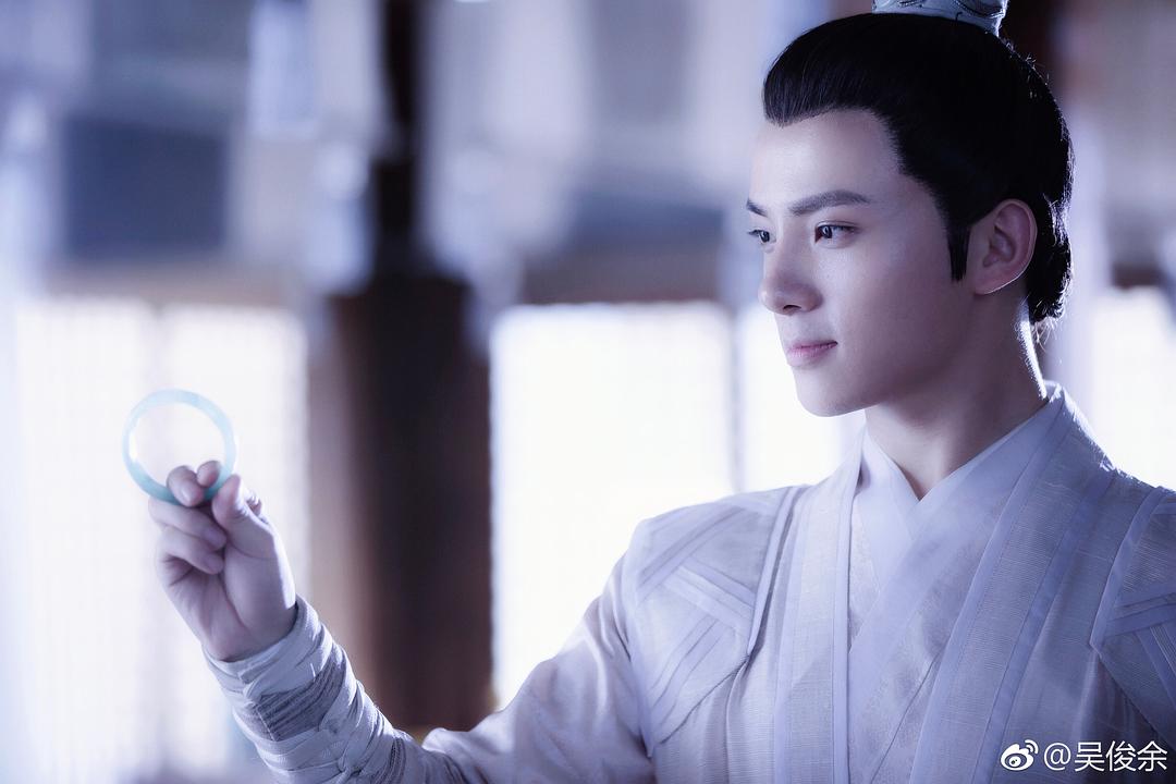 《天雷一部之春花秋月》剧照第26张图片 《天雷一部之春花秋月》剧照第26张图片