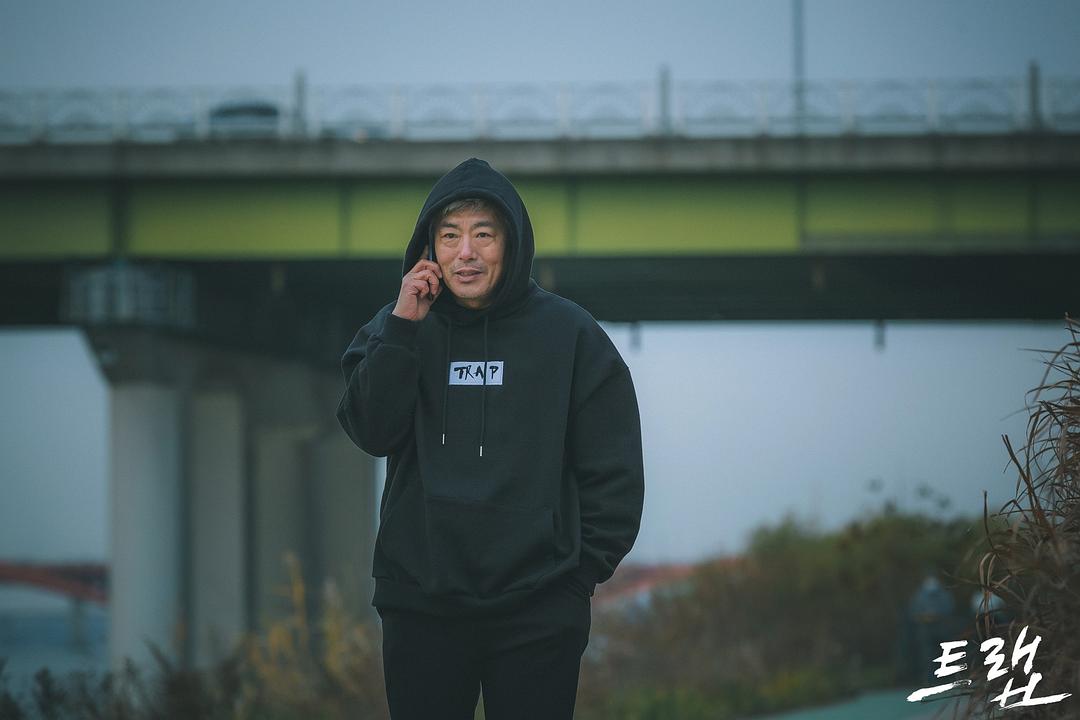 《圈套》剧照第45张图片 《圈套》剧照第45张图片