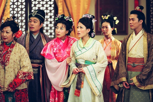 《皆大欢喜》海报第30张图片 《皆大欢喜》海报第30张图片