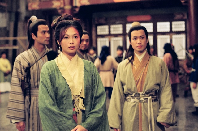 《真假东宫》海报