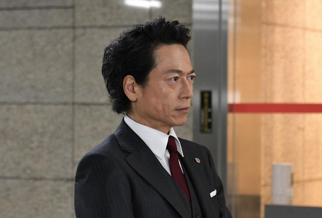 《集体降职》海报第25张图片 《集体降职》海报第25张图片