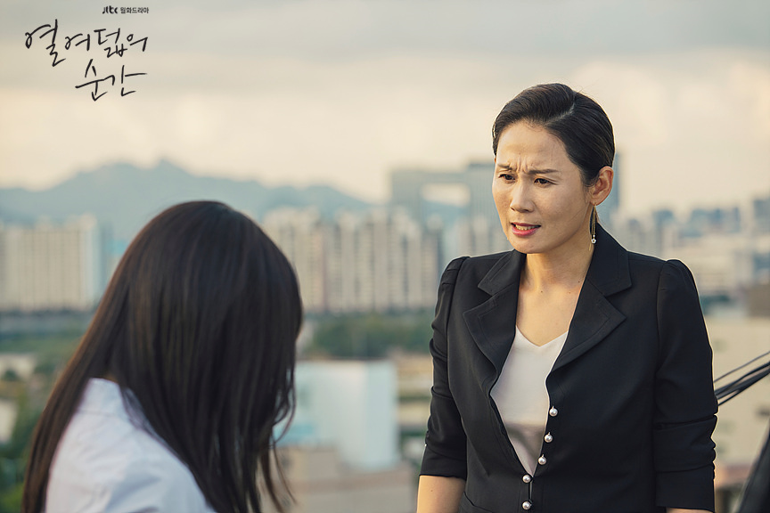 《十八岁的瞬间》海报第30张图片 《十八岁的瞬间》海报第30张图片